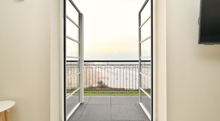 Photo of Everything is Beachy