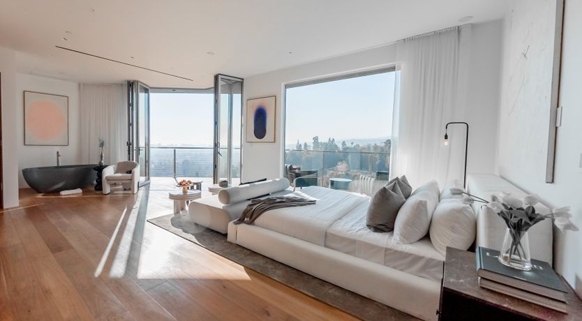 Photo of Family Crest