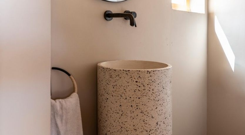 Photo of Echo In My Heart