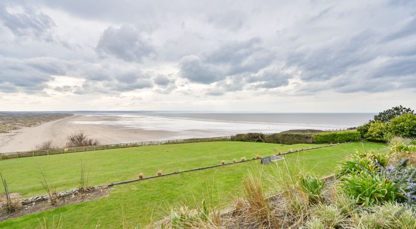 Photo of A Crescent of Gold