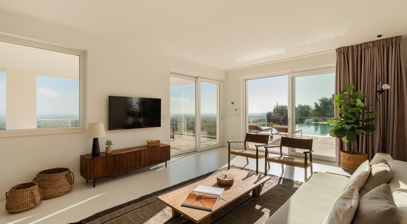 Photo of Alabaster Sky