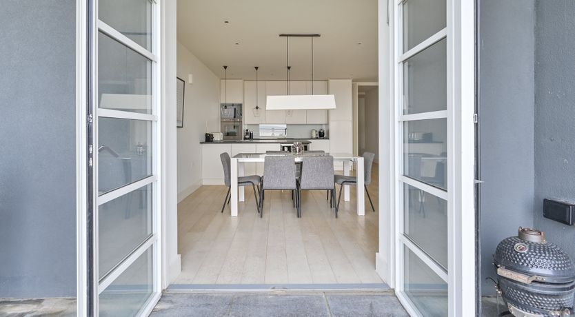 Photo of Sandy Views