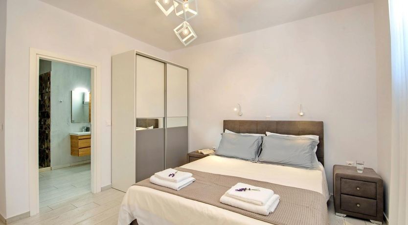 Photo of Paxos Pride