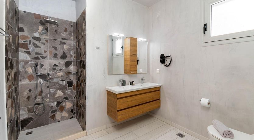 Photo of Paxos Pride