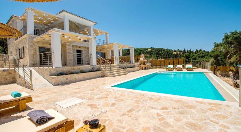 Photo of Paxos Pride