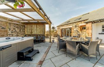 in Allonby (87097) Holiday Cottage