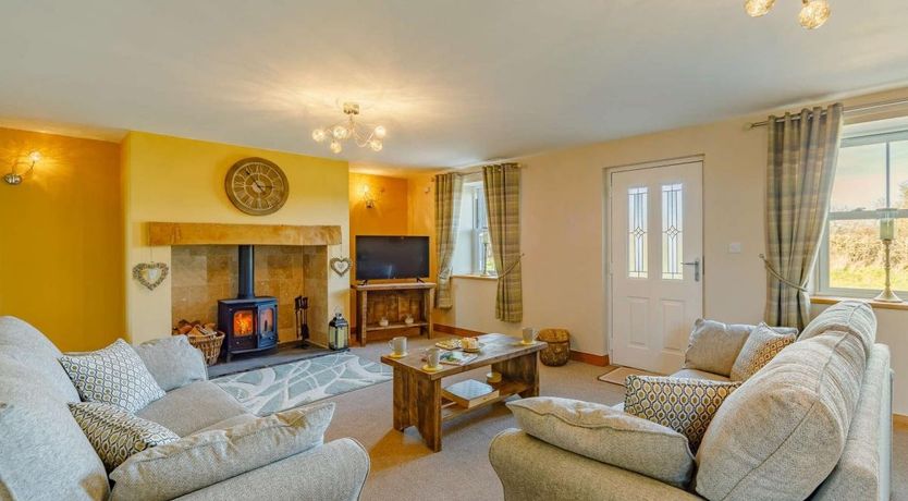 Photo of 4 Bed in Mawbray