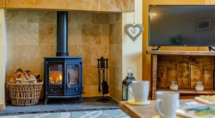 Photo of 4 Bed in Mawbray