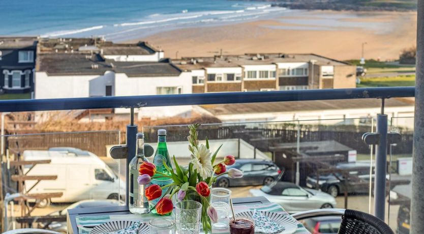 Photo of 2 Bed in Newquay