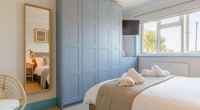 Photo of 3 Bed in Bude