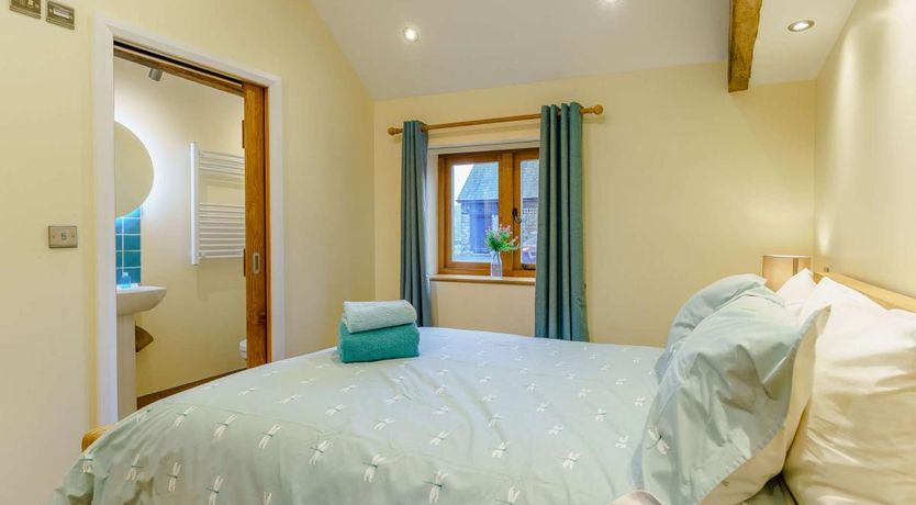 Photo of 3 Bed in Llandenny