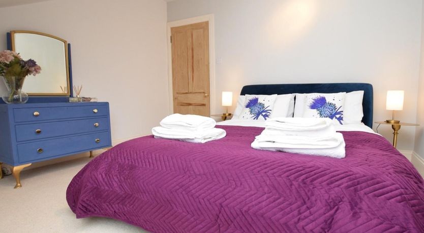 Photo of 2 Bed in Helensburgh