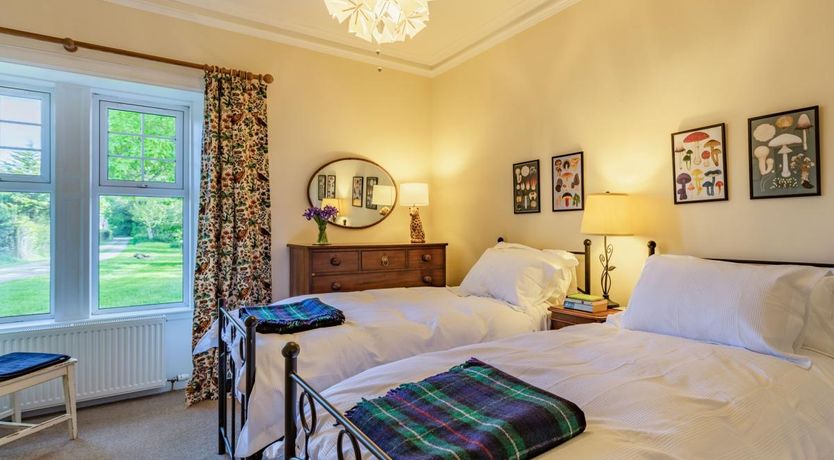 Photo of 2 Bed in Logie