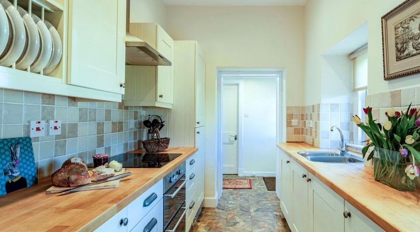 Photo of 2 Bed in Logie