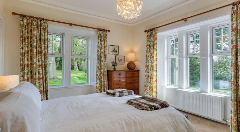 Photo of 2 Bed in Logie