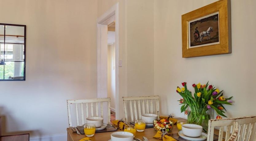 Photo of 2 Bed in Logie