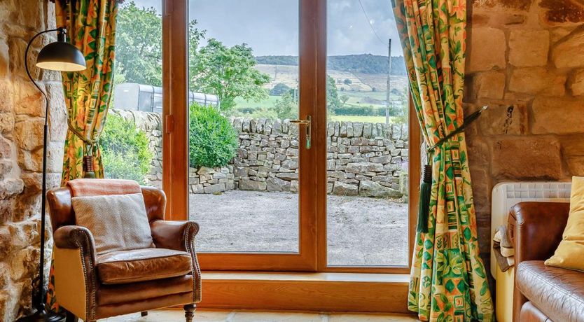 Photo of 1 Bed in Meerbrook