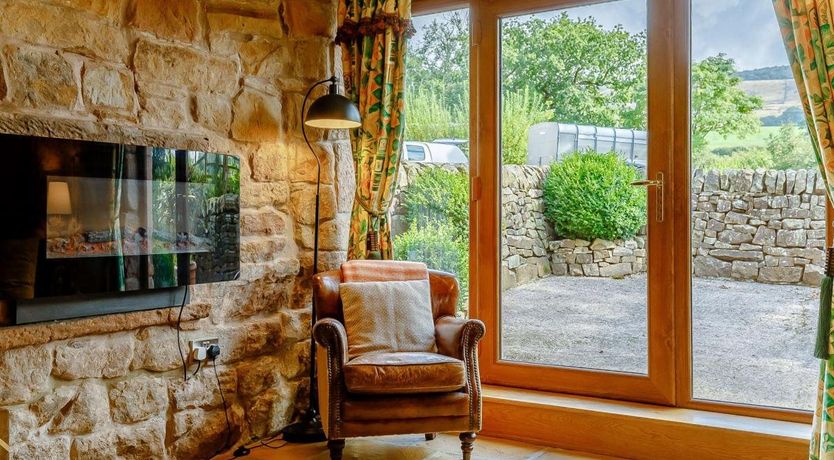 Photo of 1 Bed in Meerbrook