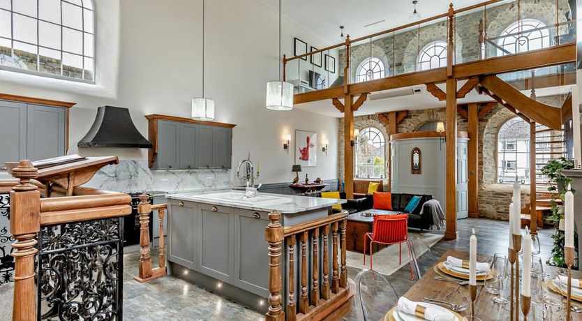 Photo of 3 Bed in Bickington