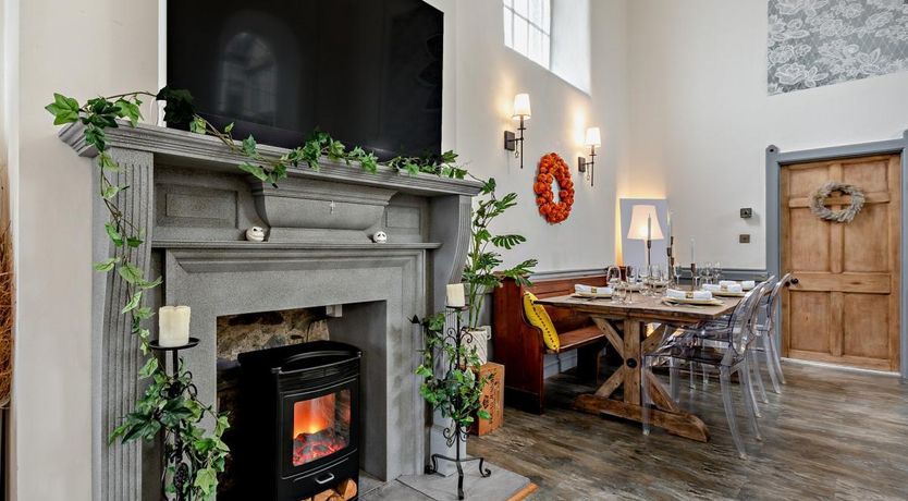 Photo of 3 Bed in Bickington