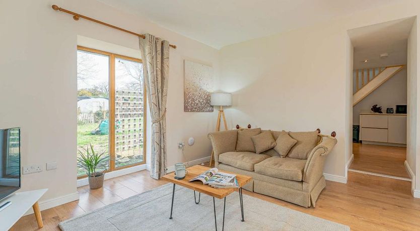 Photo of 1 Bed in Llanilar