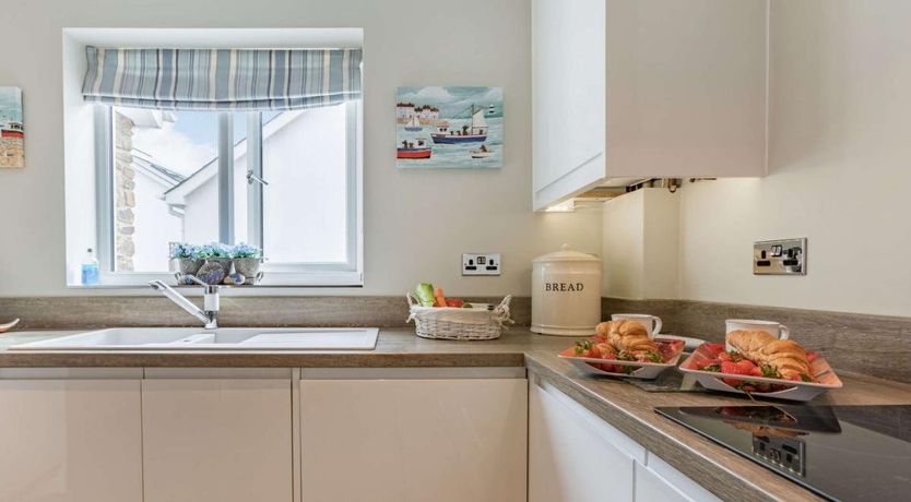 Photo of 2 Bed in Westward Ho