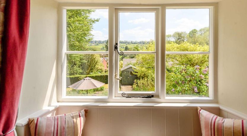 Photo of 2 Bed in Moreton-in-marsh