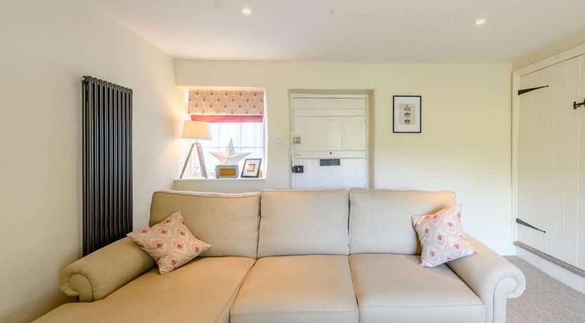 Photo of 2 Bed in Blockley