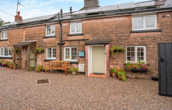 1 Bed in Kidwelly Holiday Cottage