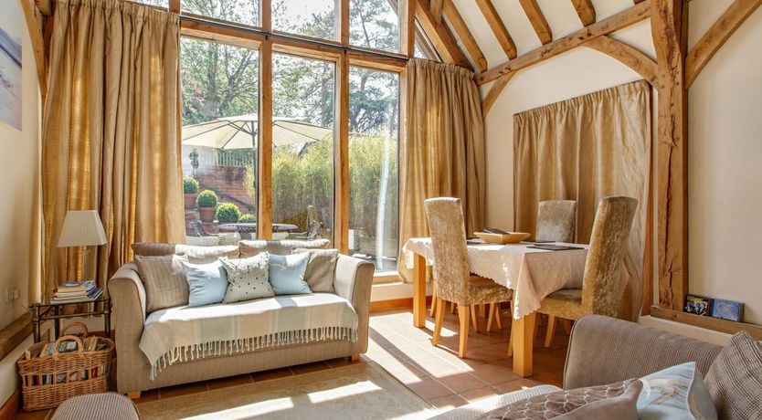 Photo of 2 Bed in Holt