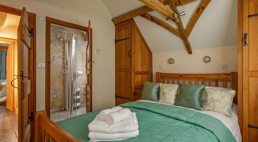 Photo of 2 Bed in Holt