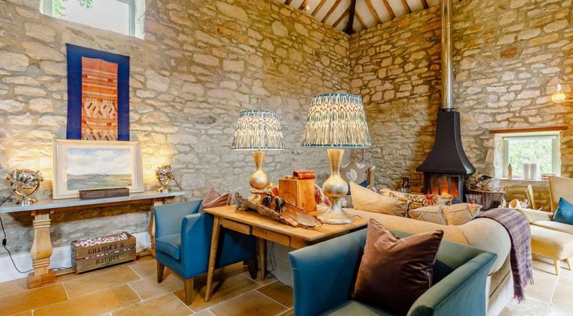 Photo of 6 Bed in Eachwick