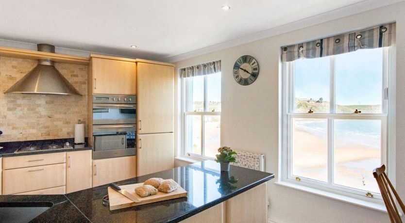 Photo of 2 Bed in Tenby