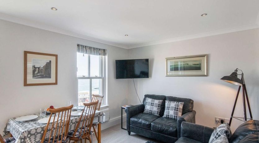 Photo of 2 Bed in Tenby