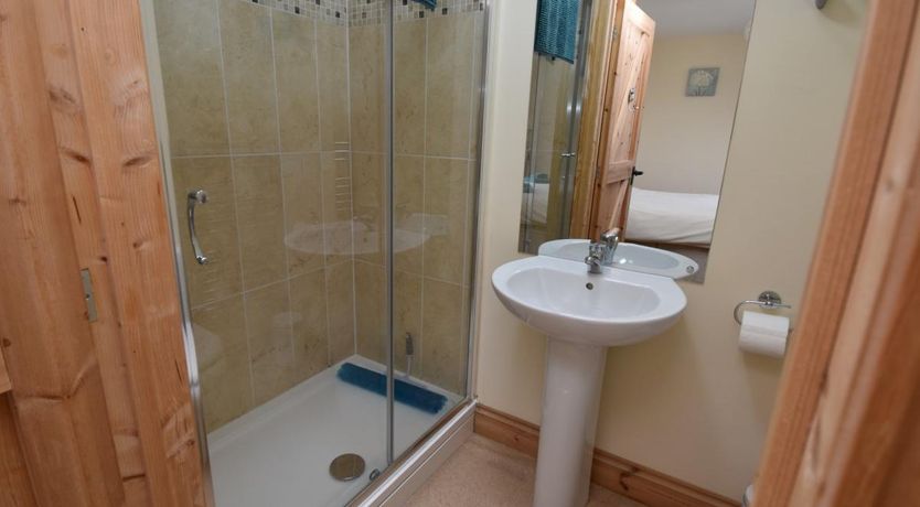 Photo of 3 Bed in Chickerell