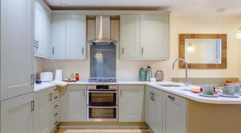 Photo of 2 Bed in Westward Ho