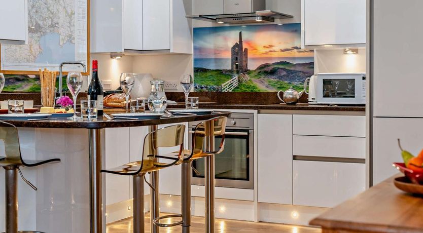 Photo of 2 Bed in St. Austell