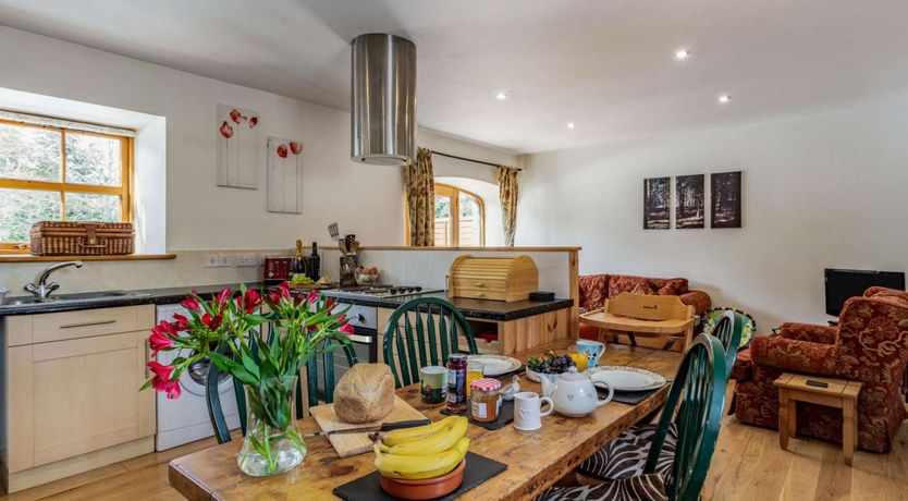 Photo of 3 Bed in Huntly