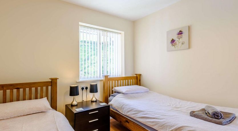 Photo of 2 Bed in Llandderfel