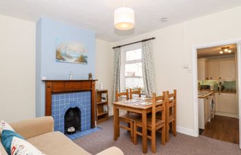 Seaside Retreat Holiday Cottage