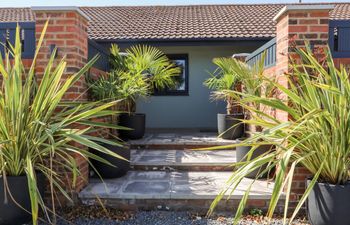 Chalet 1 Holiday Cottage