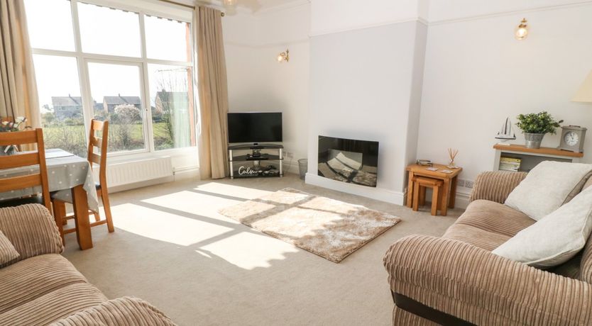 Photo of Gwel Y Castell (Castle View)