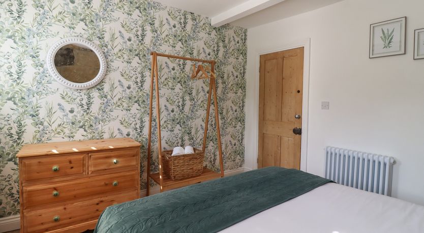 Photo of Penistone View