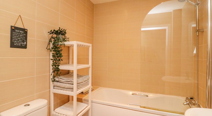 Photo of Harbour Reach 6