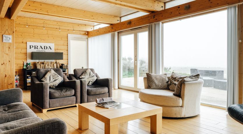 Photo of I Do Like To Be