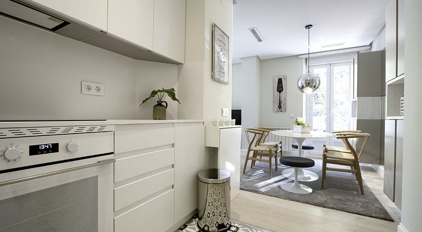 Photo of The Green Guitar