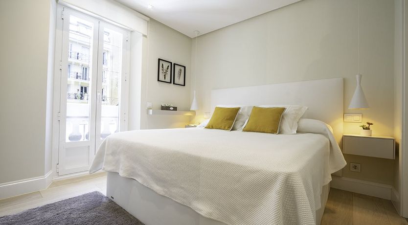 Photo of The Green Guitar