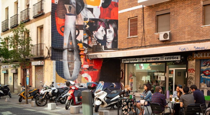 Photo of Yellow Brushwork