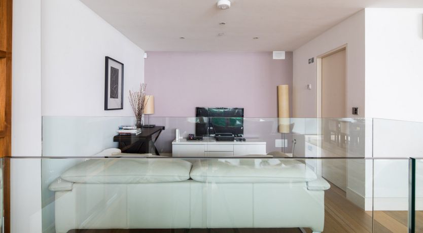 Photo of Kensington Mews