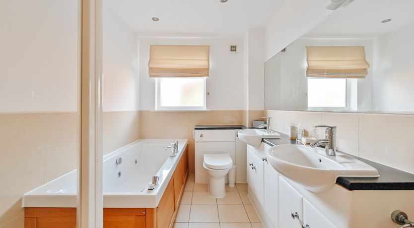 Photo of Swallow Lodge